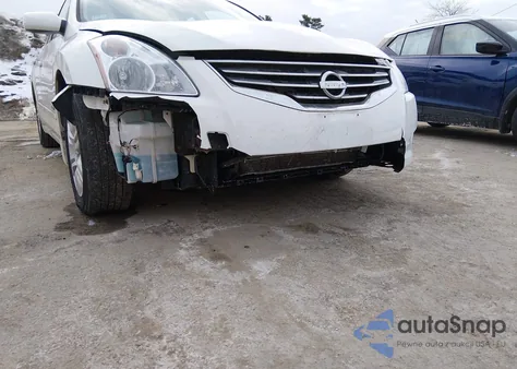 2011 Nissan Altima Hybrid z USA, uszkodzony, nr VIN 1N4CL2AP3BC185390